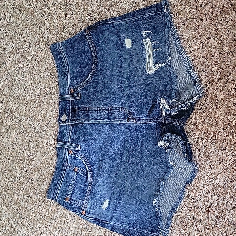 Levi's 501 jean shorts Size 31